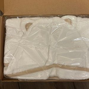 WARM CUDDLES Premium Toddler Towel with Hood